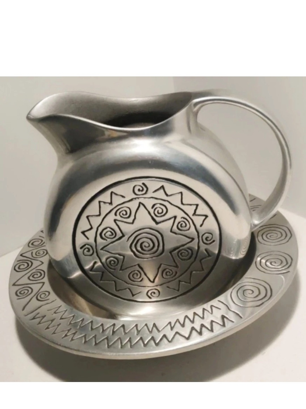 Vintage Wilton Armetale Raggae Pewter Style Metal Water Pitcher& Bowl...